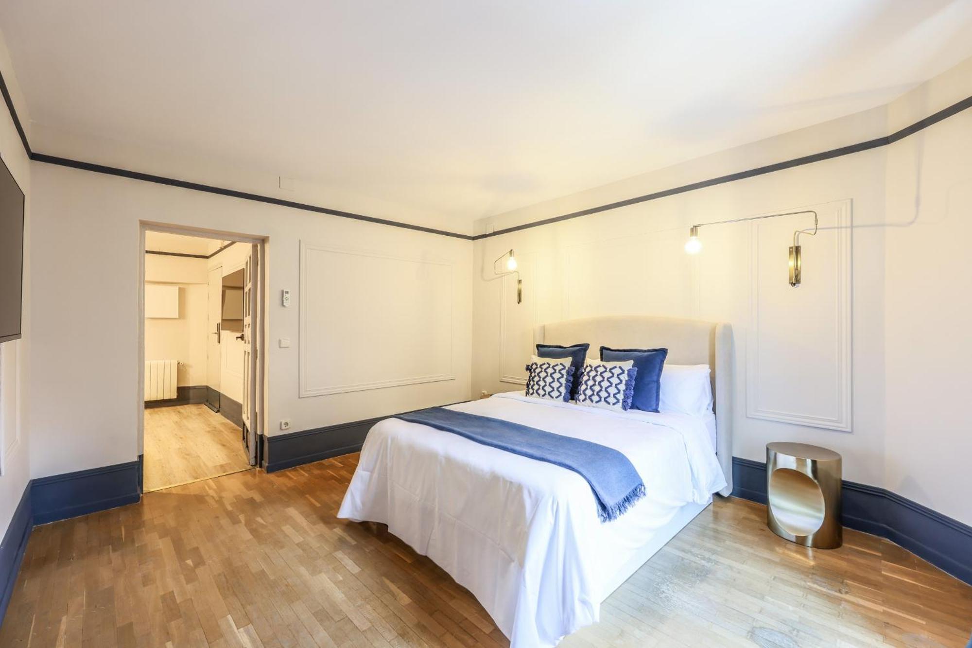 Appartamento De Diseno En Gran Via -no Ascensor- Madrid