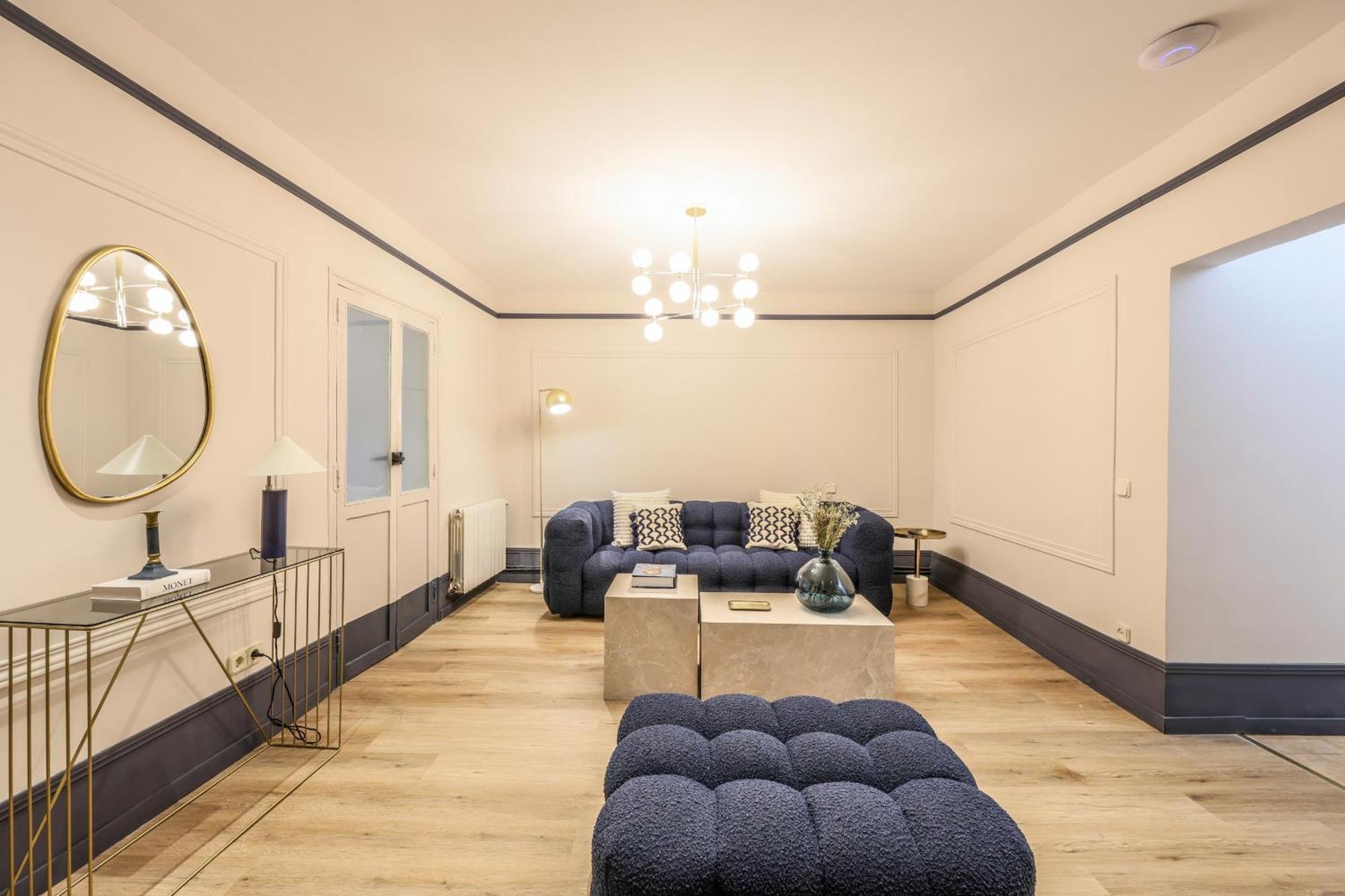 Appartamento De Diseno En Gran Via -no Ascensor- *
