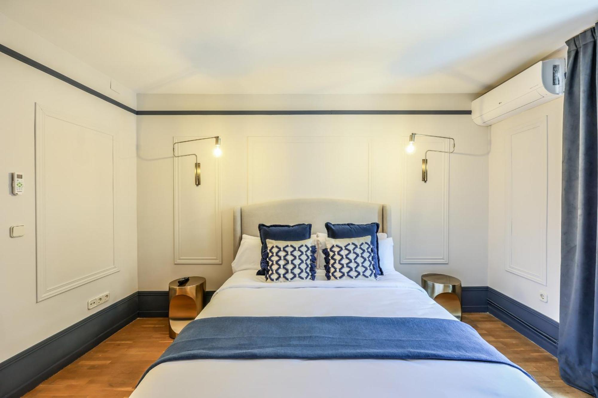 Appartement De Diseno En Gran Via -no Ascensor- Madrid