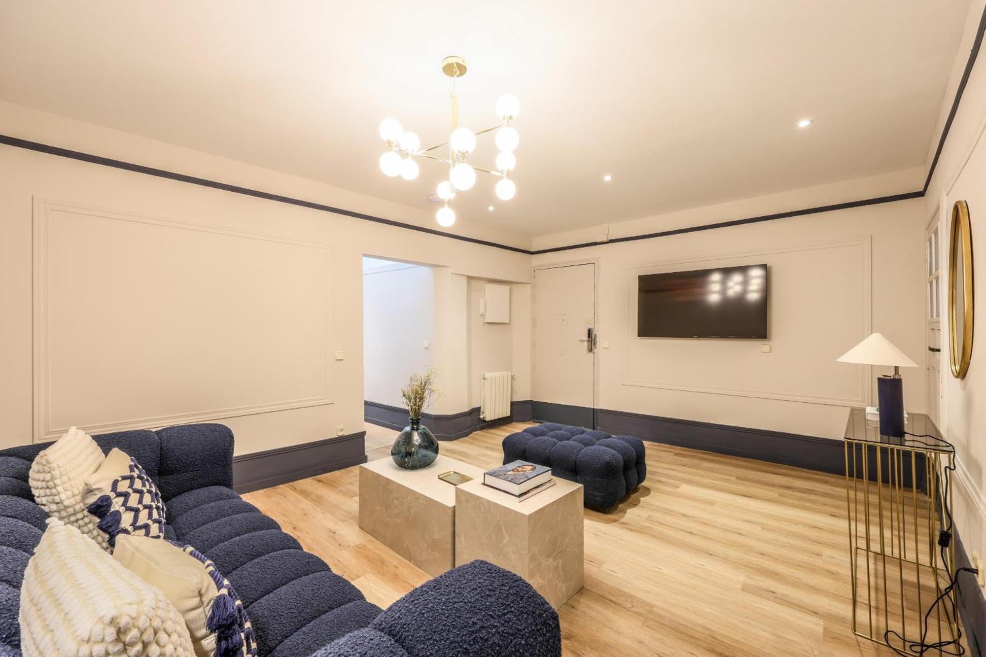 Appartement De Diseno En Gran Via -no Ascensor-